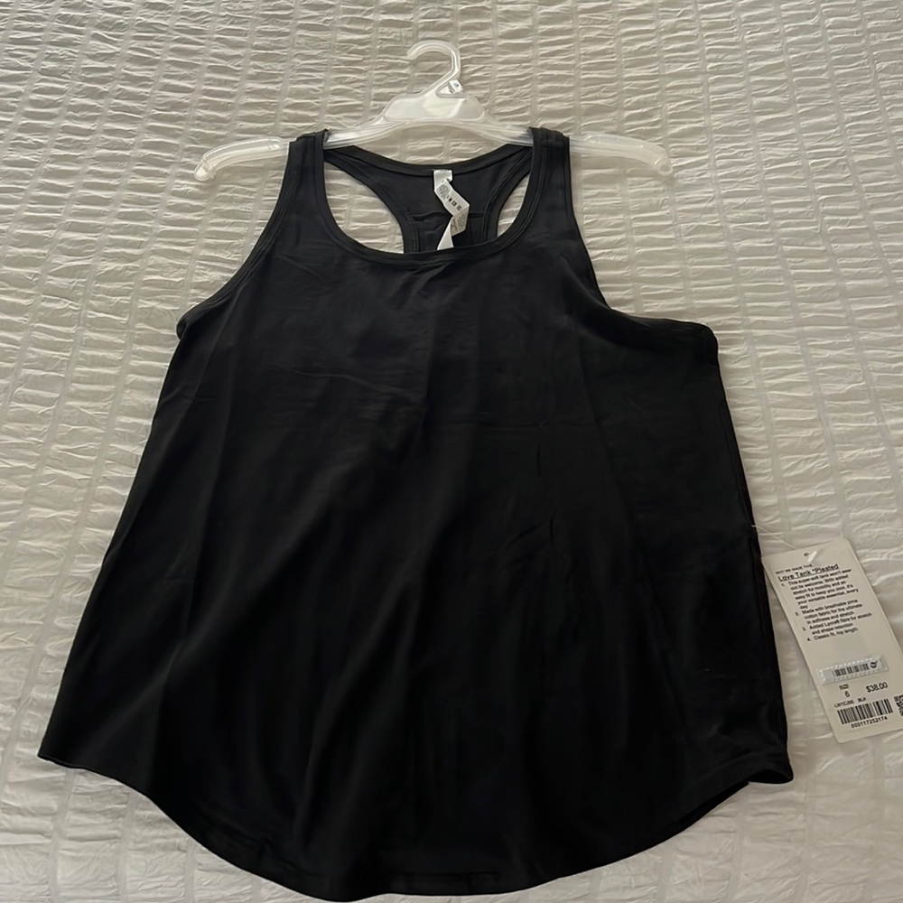 lululemon pleated love tank size 6